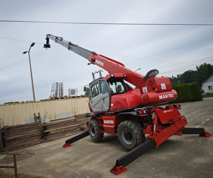 WYNAJEM ŁADOWARKI TELESKOPOWEJ MANITOU MRT 2150