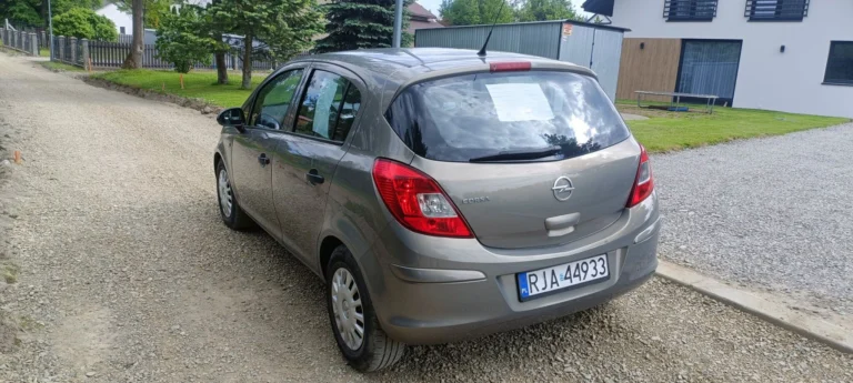 Opel Corsa D 1,2 bezyna!