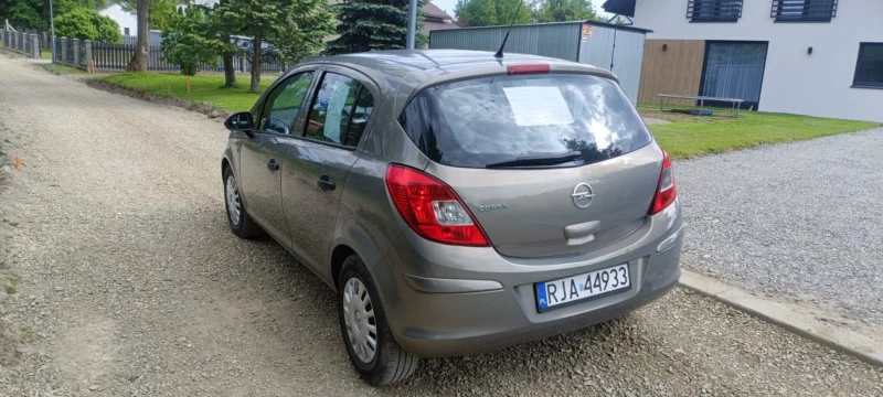 Opel Corsa D 1,2 bezyna!