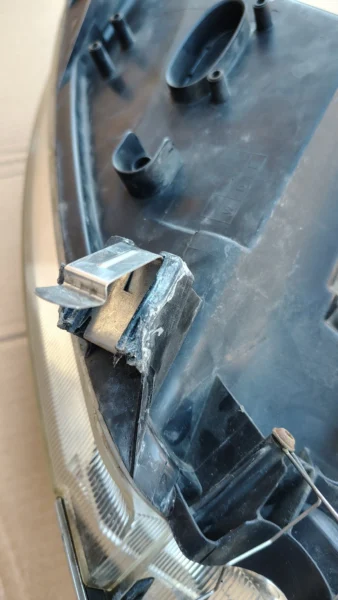 Lampy ford Kuga MK1 przód reflektory wersja europejska