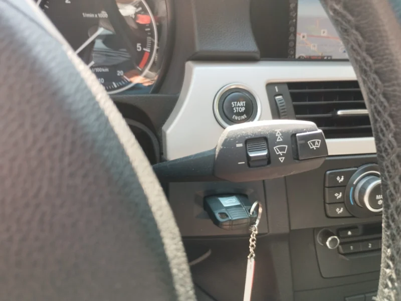 BMW 320d, E91 LCi