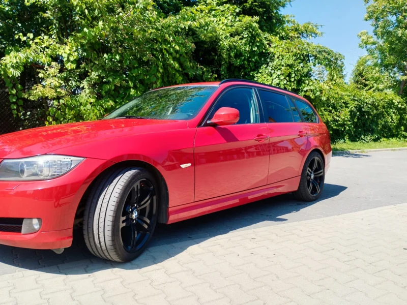 BMW 320d, E91 LCi