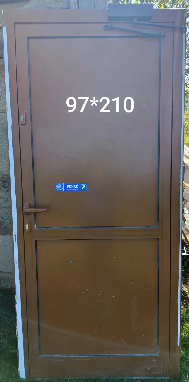 Drzwi zewnętrzne aluminiowe
