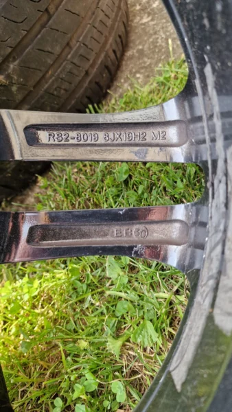 Felgi 19" 5x112 Et30 z oponami