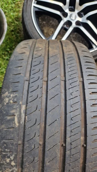 Felgi 19" 5x112 Et30 z oponami