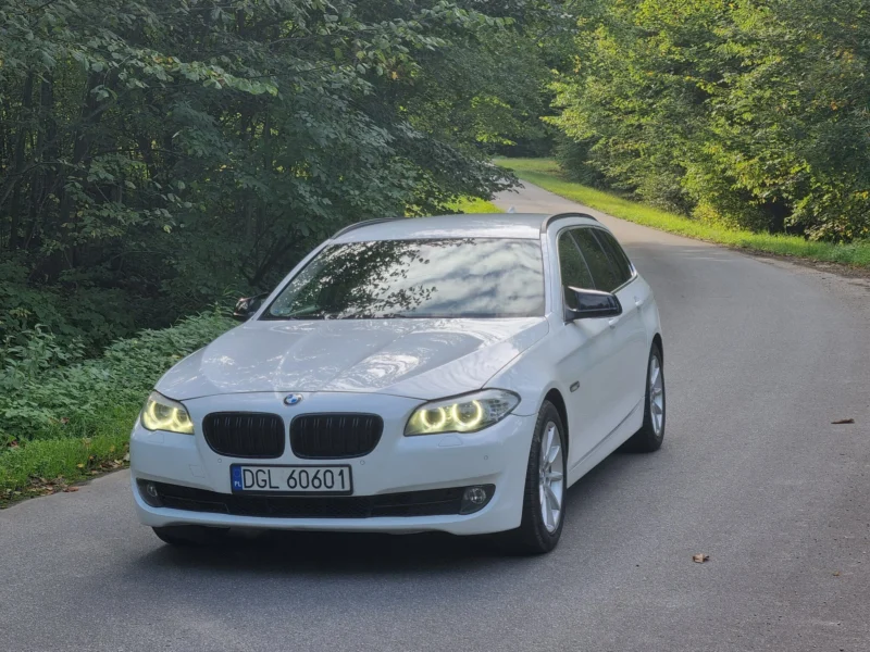 BMW F11