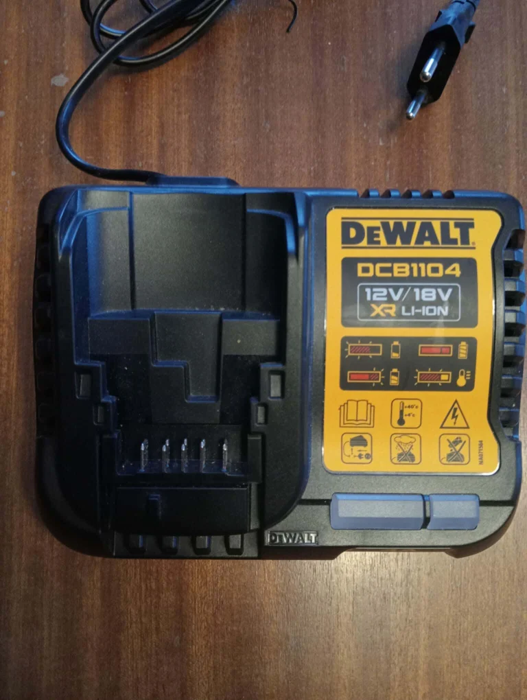 Ładowarka DeWalt