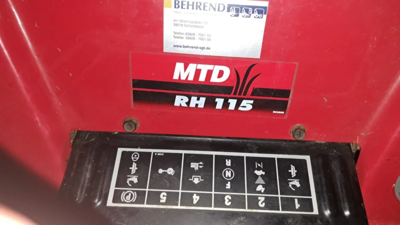 Kosiarka traktorek MTD RH 115