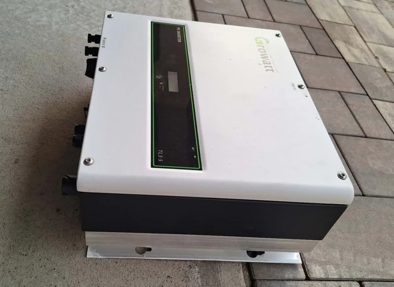 Sprzedam falownik Growatt 3000TL3-S