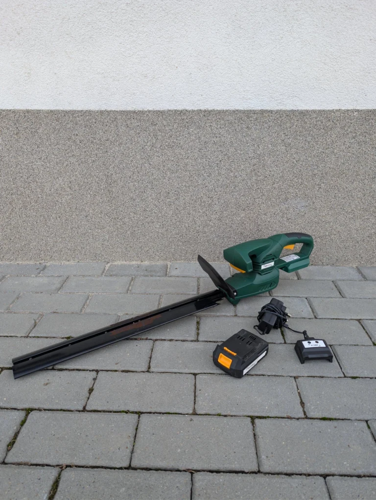 Nożyce akumulatorowe do żywopłotu 18V + bateria i ładowarka