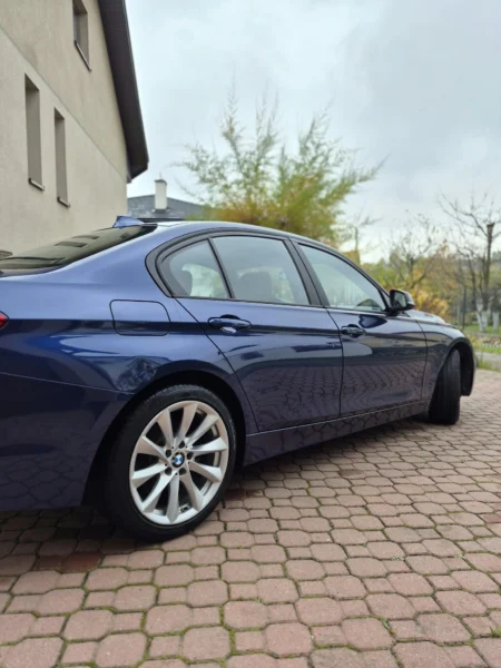 XDrive BMW 320I