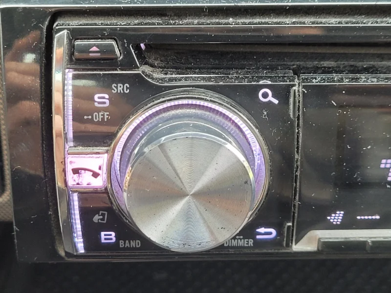 Radio samochodowe PIONEER
