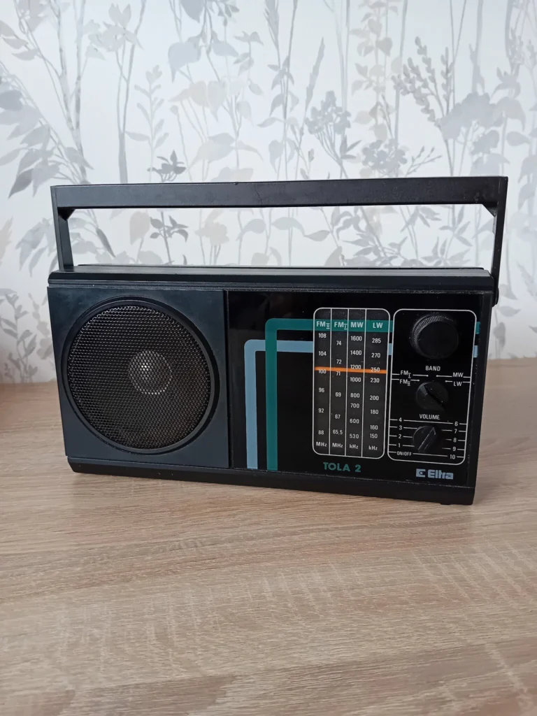 Radio Eltra Tola 2