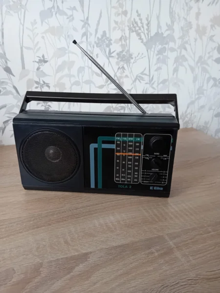 Radio Eltra Tola 2