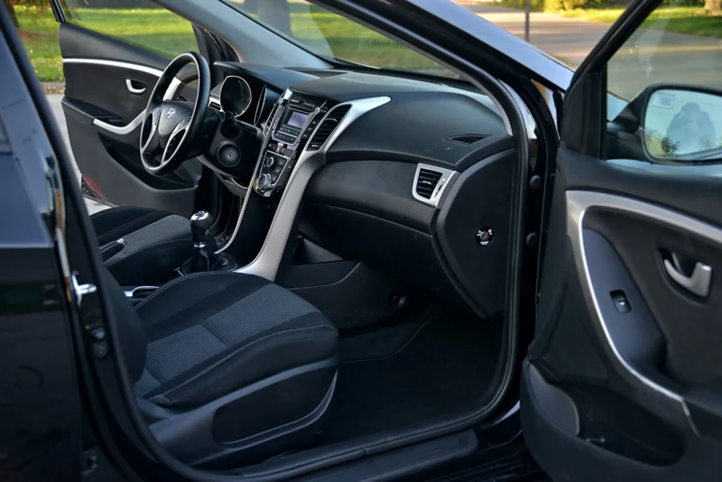 Hyundai i30 1.6 benzyna (135)