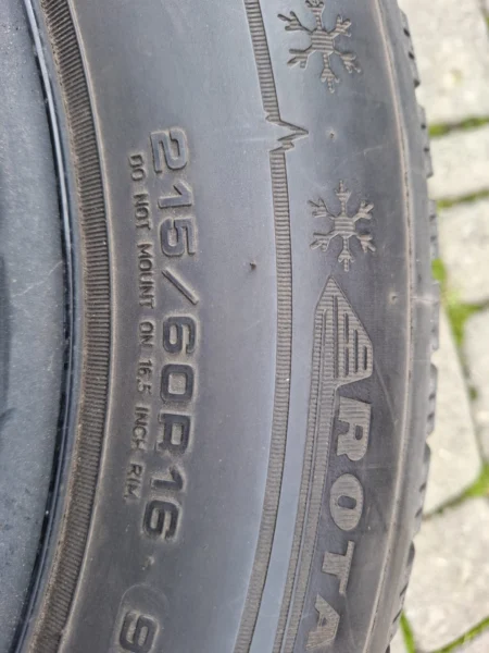 Kola opony zimowe vw 16" 215/60