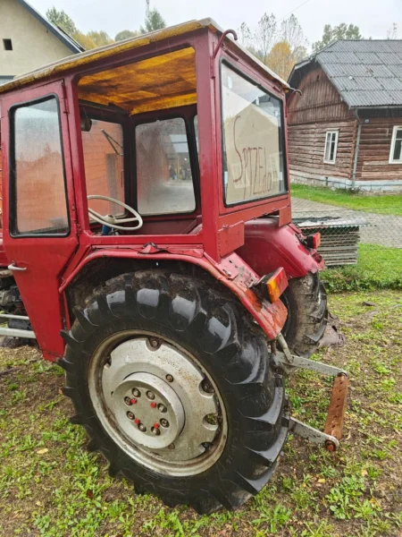 Ciągnik Ursus C-330