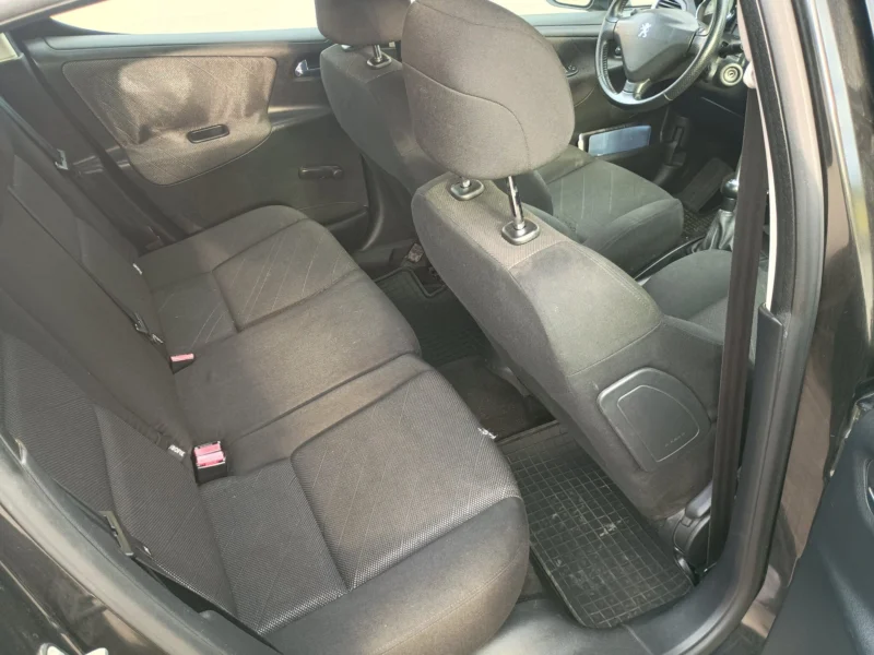 Peugeot 207 1.4 88km benzyna