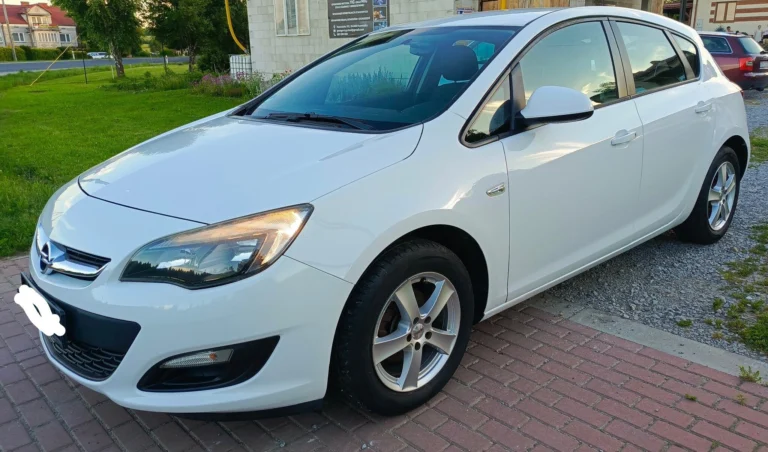 Opel Astra lift 1.4B
