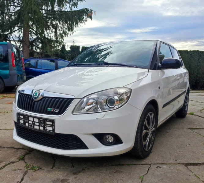 Skoda Fabia VRS 1,4 Turbo benzyna 180 km DSG 7 biegowa 2011 rok Polecam