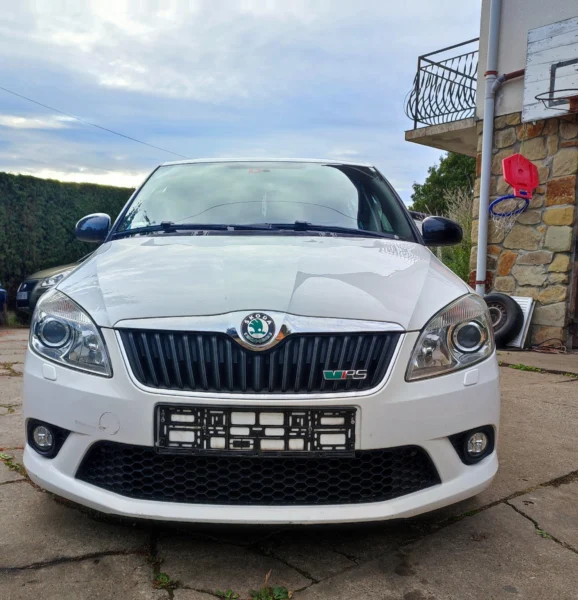 Skoda Fabia VRS 1,4 Turbo benzyna 180 km DSG 7 biegowa 2011 rok Polecam