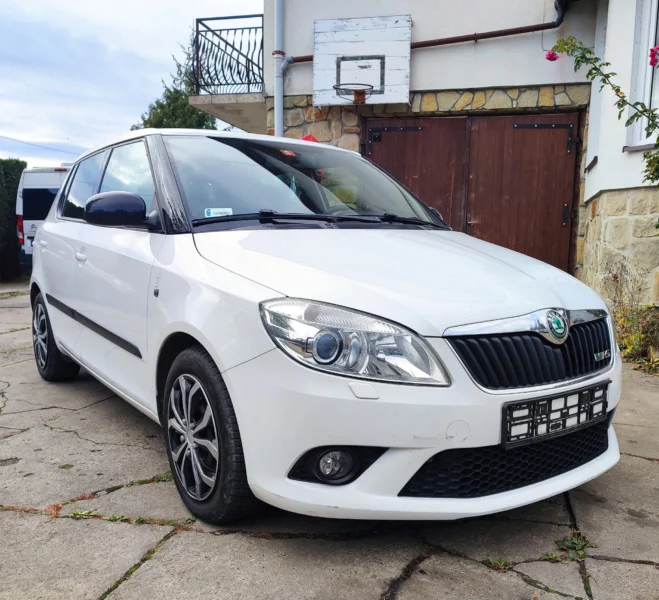 Skoda Fabia VRS 1,4 Turbo benzyna 180 km DSG 7 biegowa 2011 rok Polecam
