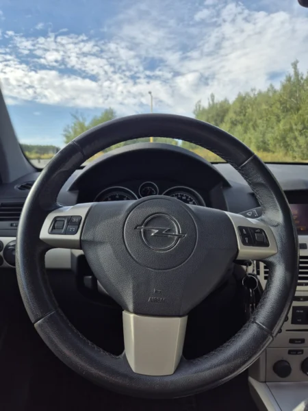 Opel Astra H 1.4 Benzyna (90 KM) | Salon Polska | 162 tys. km | Climatronic | Bezwypadkowy