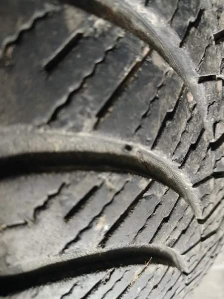Falken opony 215 70 16 całoroczne