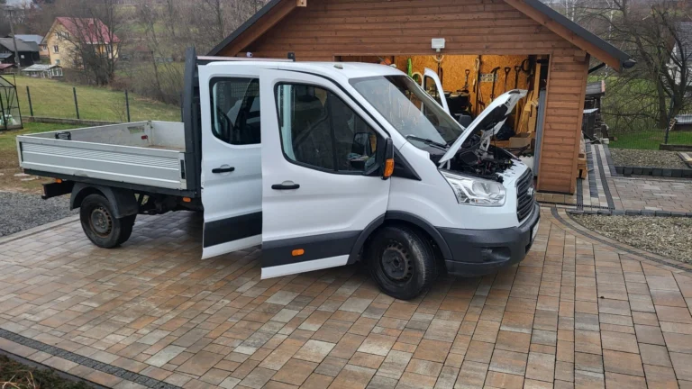 Ford transit brygadówka