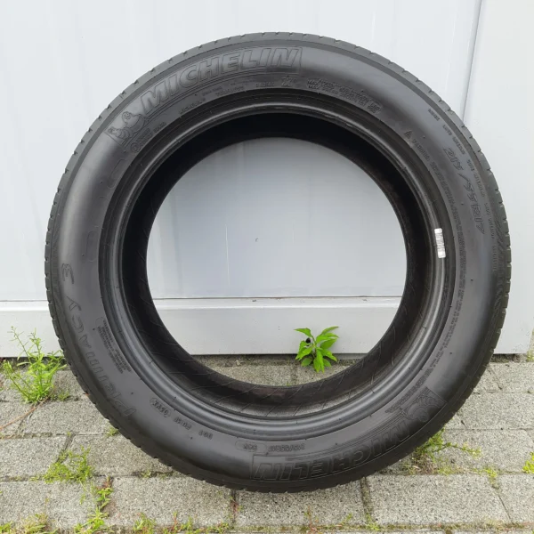 Opona Michelin 215/55/17