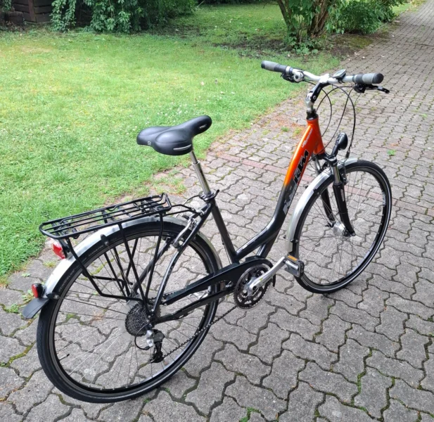 Rower Trekingowy KTM z Niemiec