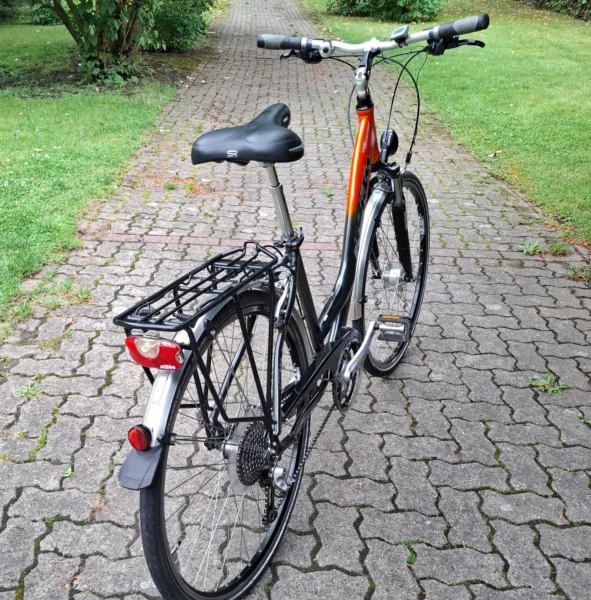 Rower Trekingowy KTM z Niemiec