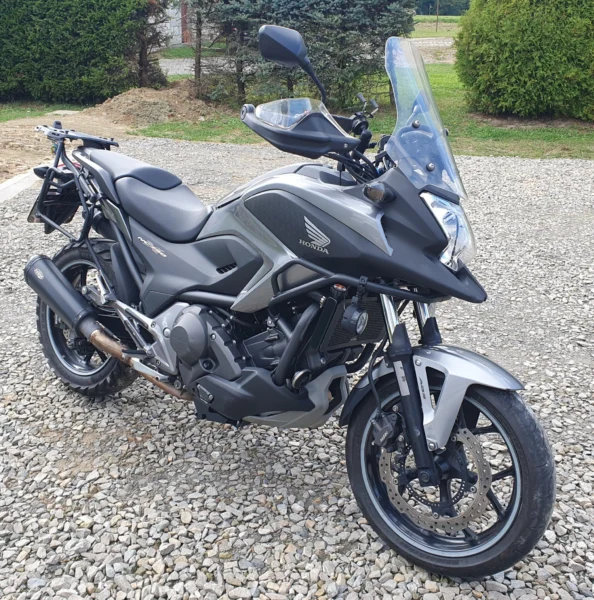 HONDA NC750X DCT