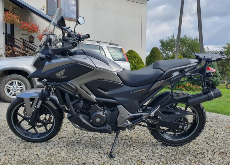HONDA NC750X DCT