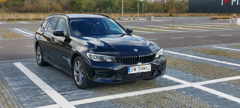 BMW 318i Touring, Salon Polska, Bezwypadkowy, Niski Przebieg