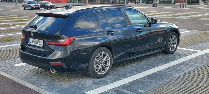 BMW 318i Touring, Salon Polska, Bezwypadkowy, Niski Przebieg
