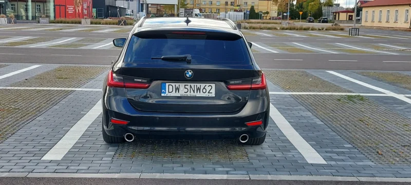 BMW 318i Touring, Salon Polska, Bezwypadkowy, Niski Przebieg