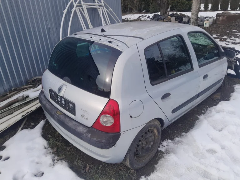 Renault clio 2 1,5 dci na czesci