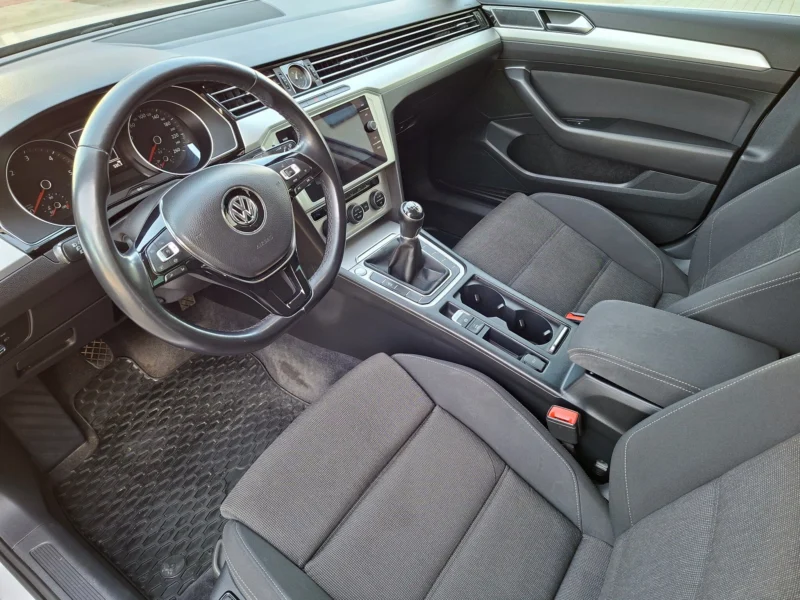 Volkswagen Passat B8 Variant 2018R Diesel 2.0 TDI 150KM ZAMIANA