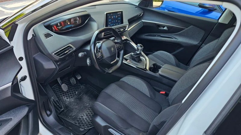 Peugeot 3008 II 1.5 blueHDI 130KM 2019r LED Rozrząd po konwersji na 8mm Sanok