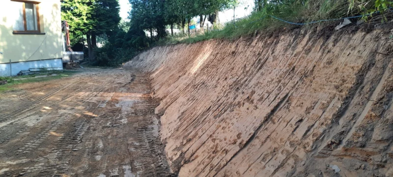 Usługi koparką wozidłem minikoparka koparka wozidło