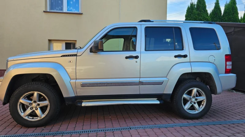 Jeep Cherokee IV 2.8 177KM KK 4X4 4WD 2008r Automat Reduktor Limited Lift Zawieszenia Sanok