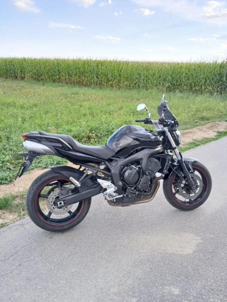 Yamaha FZ6 S2