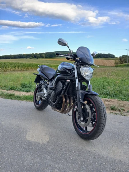 Yamaha FZ6 S2