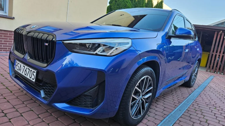 BMW X1 U11 1.5 xDrive 4x4 M Pakiet Automat 2025r Jak Nowy Film Sanok