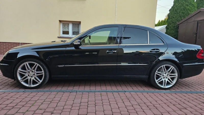 Mercedes-Benz Klasa E W211 2.7 E270 R5 177KM ELEGANCE Skóra Xenon 2 kpl kół Alu Sanok
