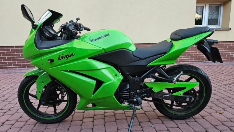 Kawasaki 250 R Ninja 33KM R2 2010R KAT A2 BDB SANOK