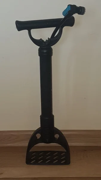Pompka rowerowa BTWIN