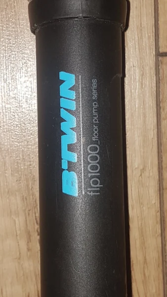 Pompka rowerowa BTWIN
