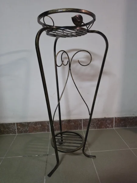 Kwietnik metalowy
